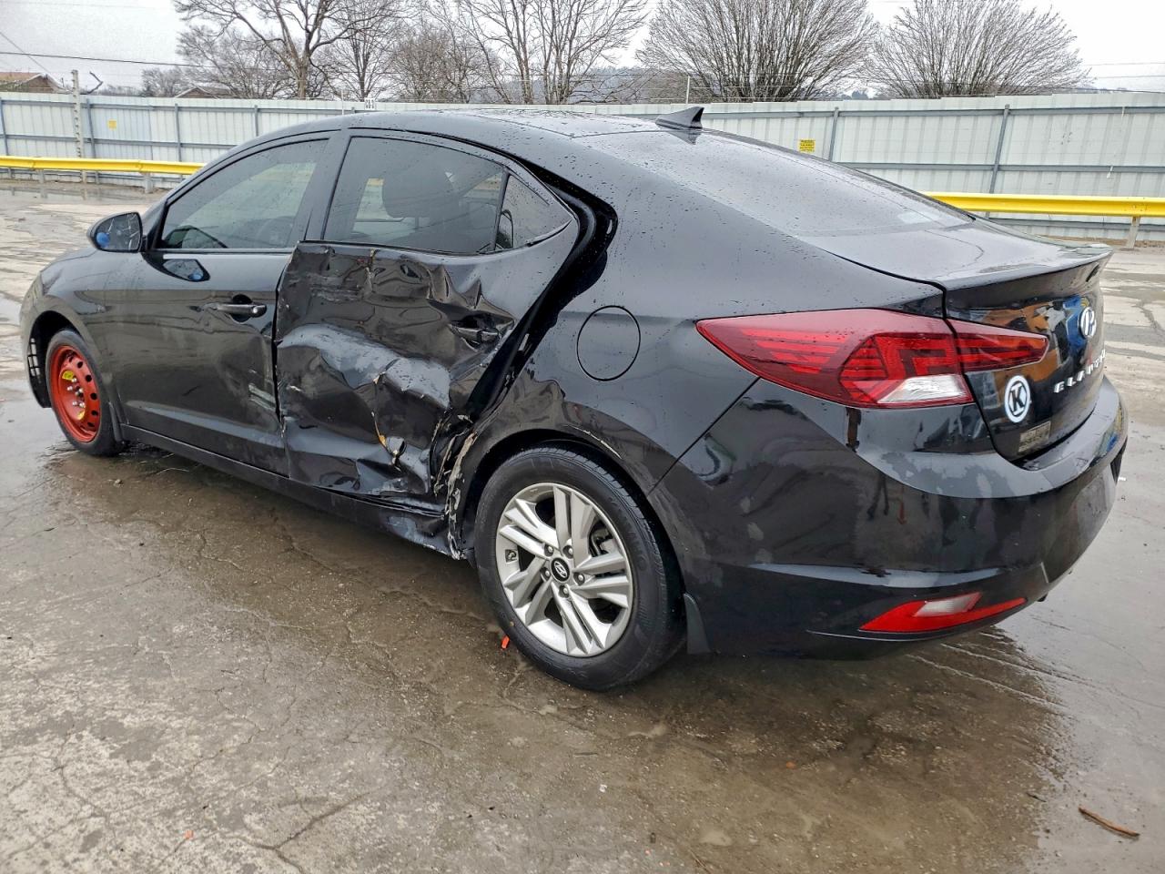 2020 HYUNDAI ELANTRA SEL photo 3