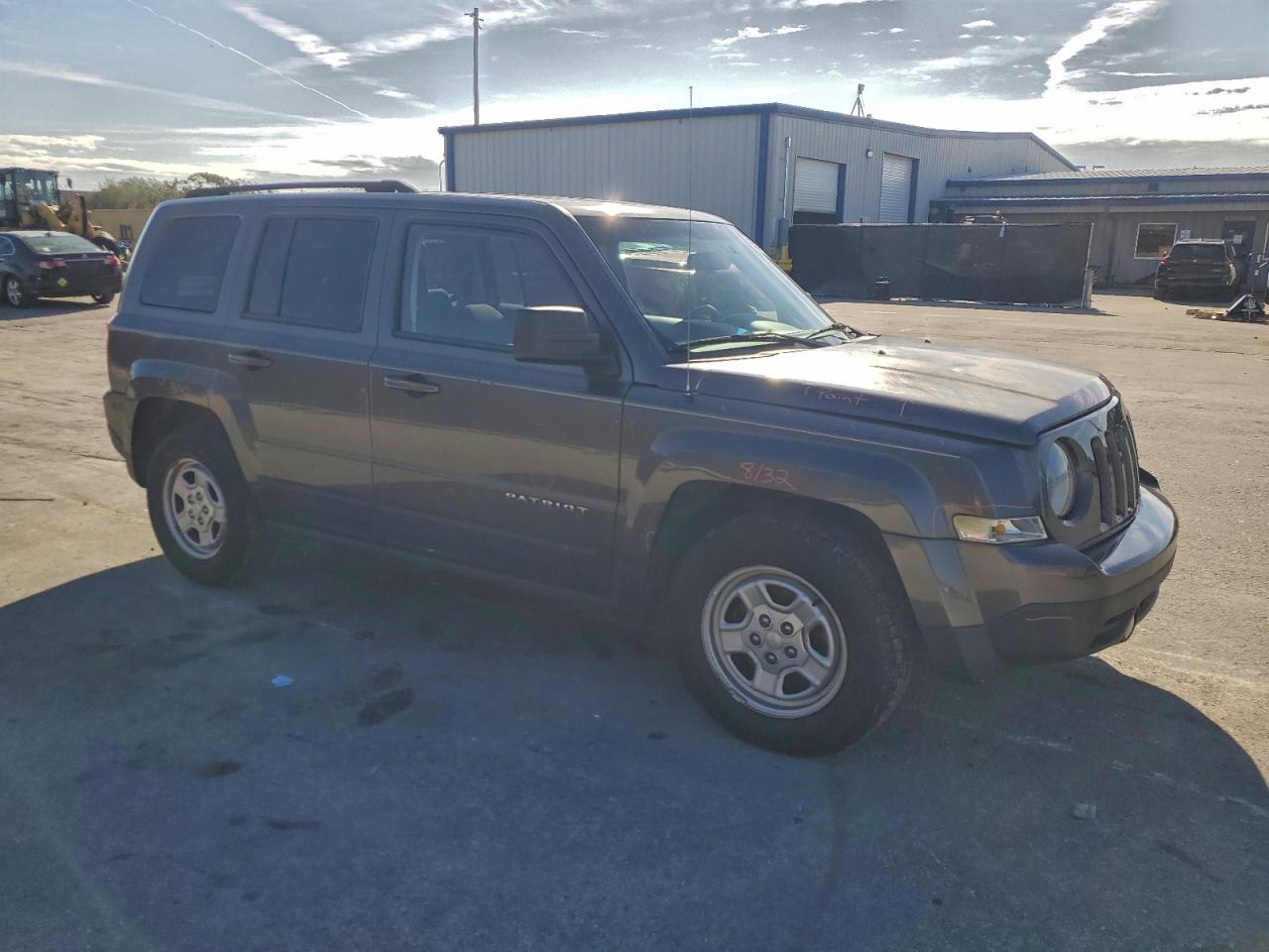 2015 JEEP PATRIOT SPORT photo 4