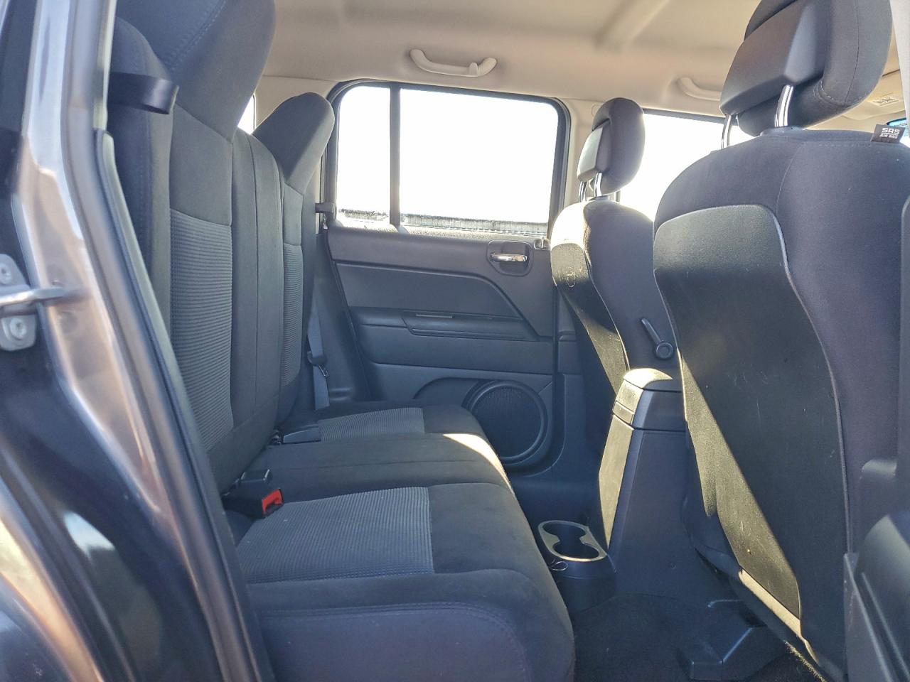 2015 JEEP PATRIOT SPORT photo 11