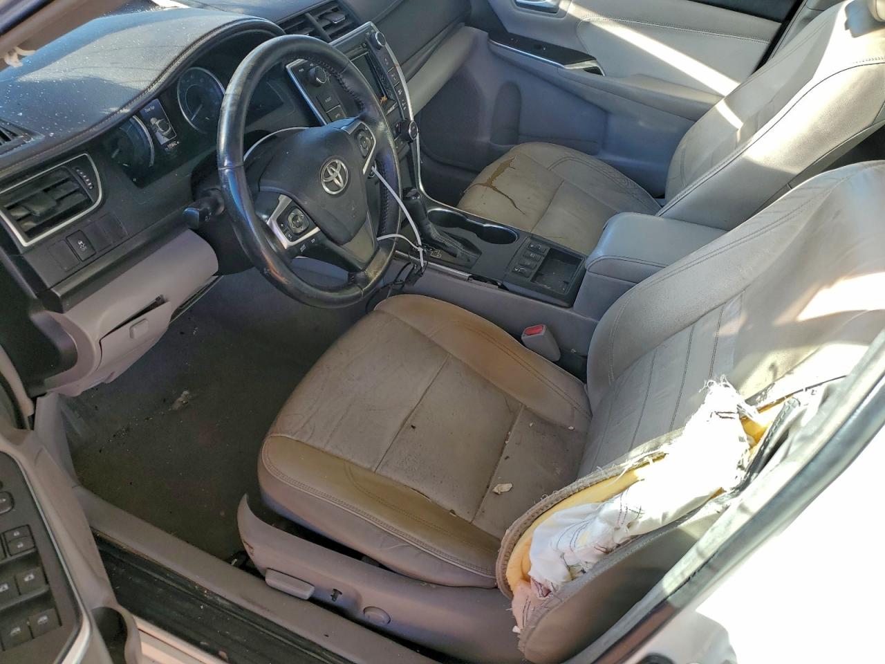 2015 TOYOTA CAMRY HYBRID photo 7