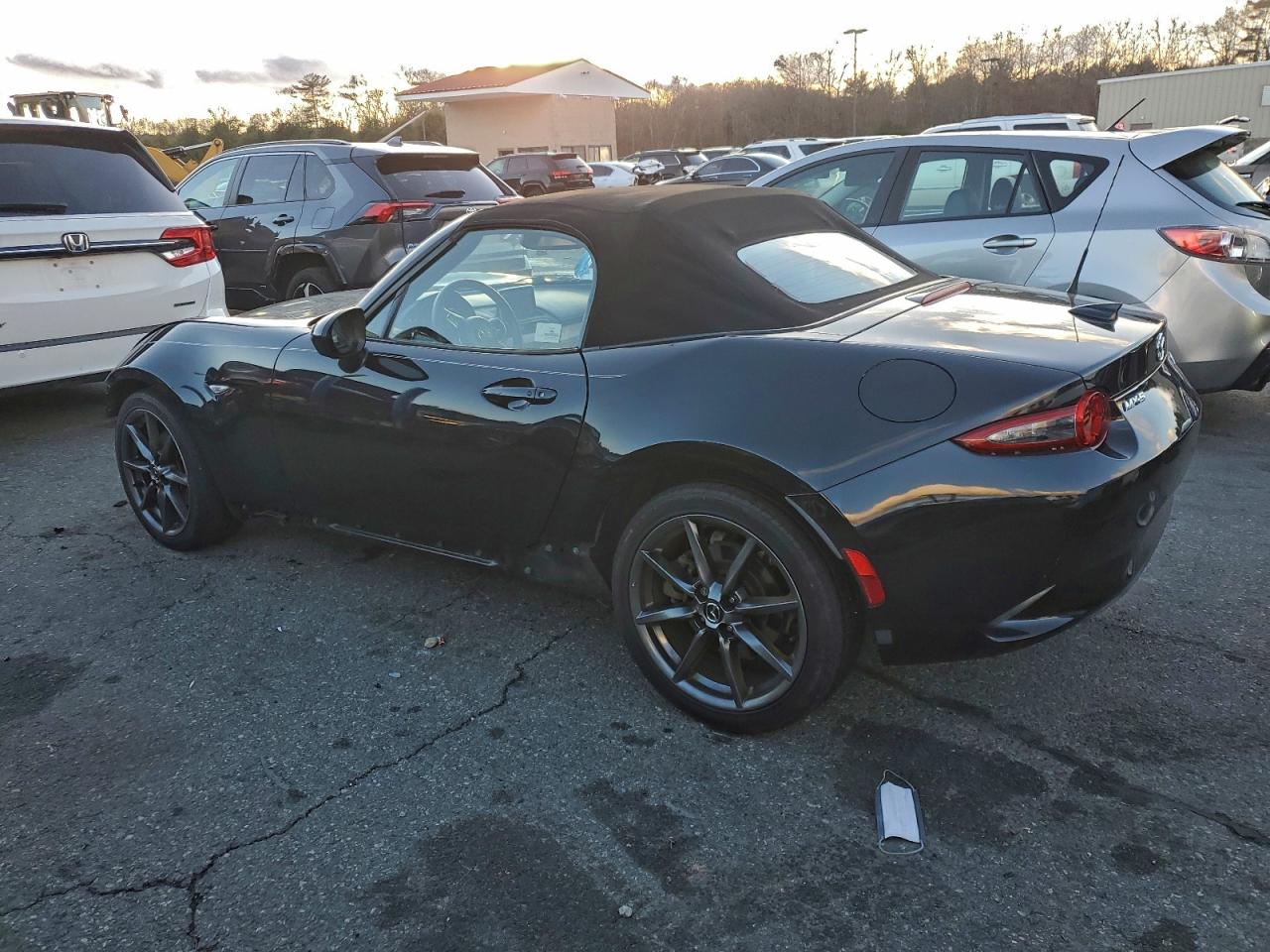 2016 MAZDA MX-5 MIATA GRAND TOURING photo 3
