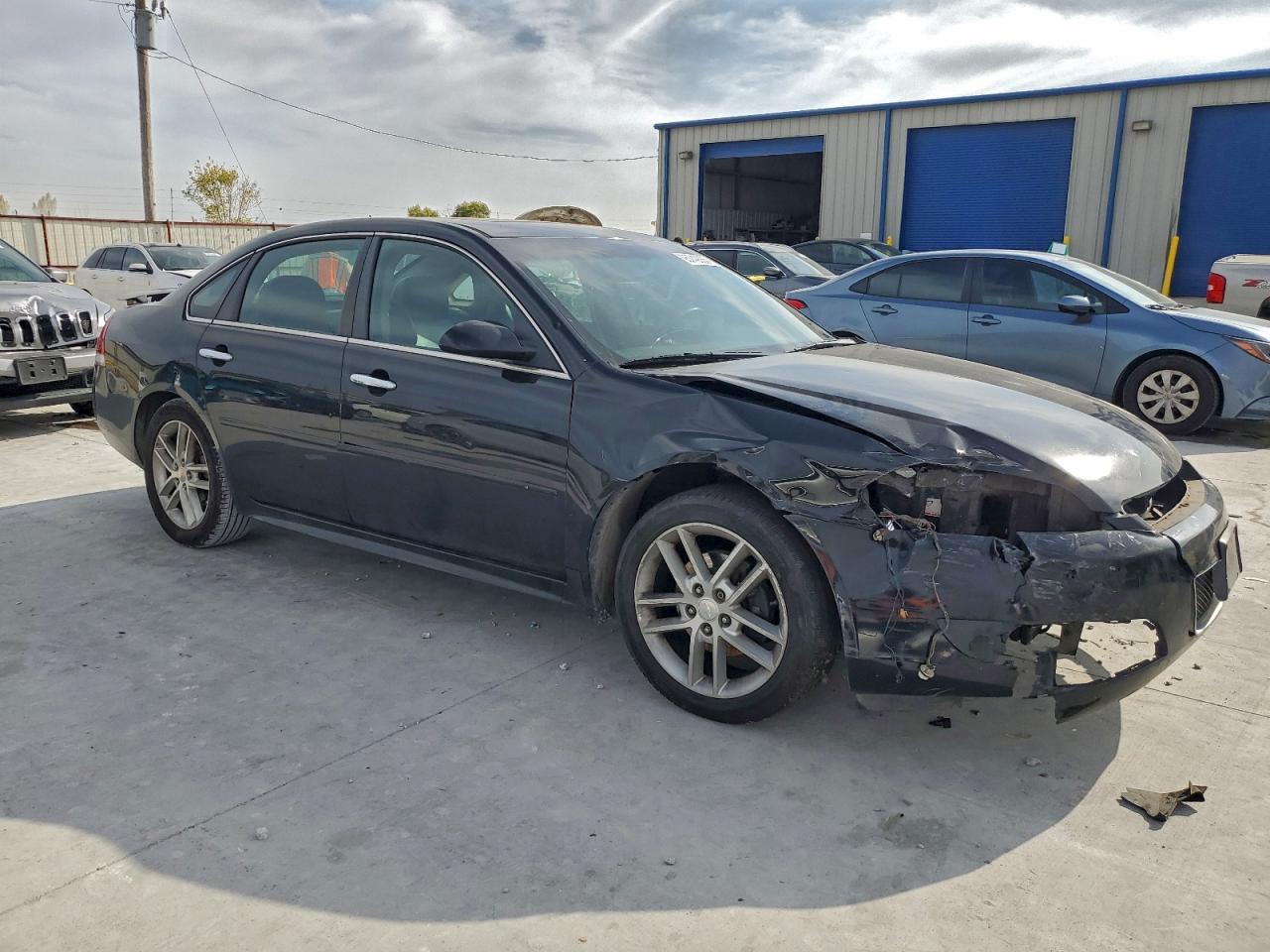 2012 CHEVROLET IMPALA LTZ photo 4