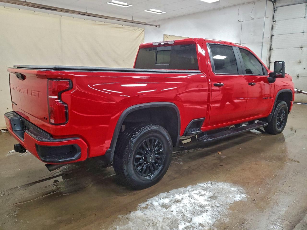 2024 CHEVROLET SILVERADO K2500 HEAVY DUTY LT photo 5