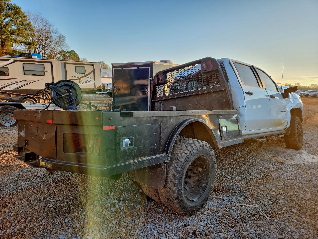 2021 CHEVROLET SILVERADO FLATBED TRUCK photo 5