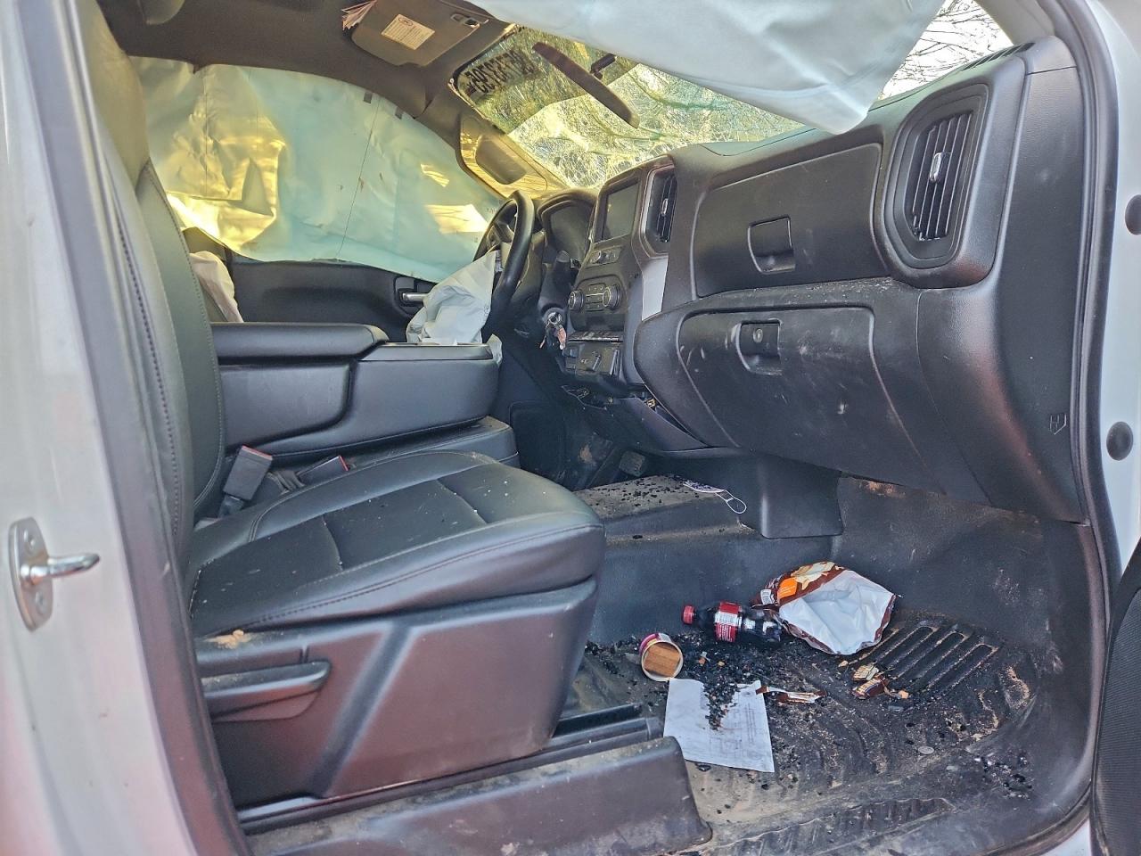 2021 CHEVROLET SILVERADO FLATBED TRUCK photo 13