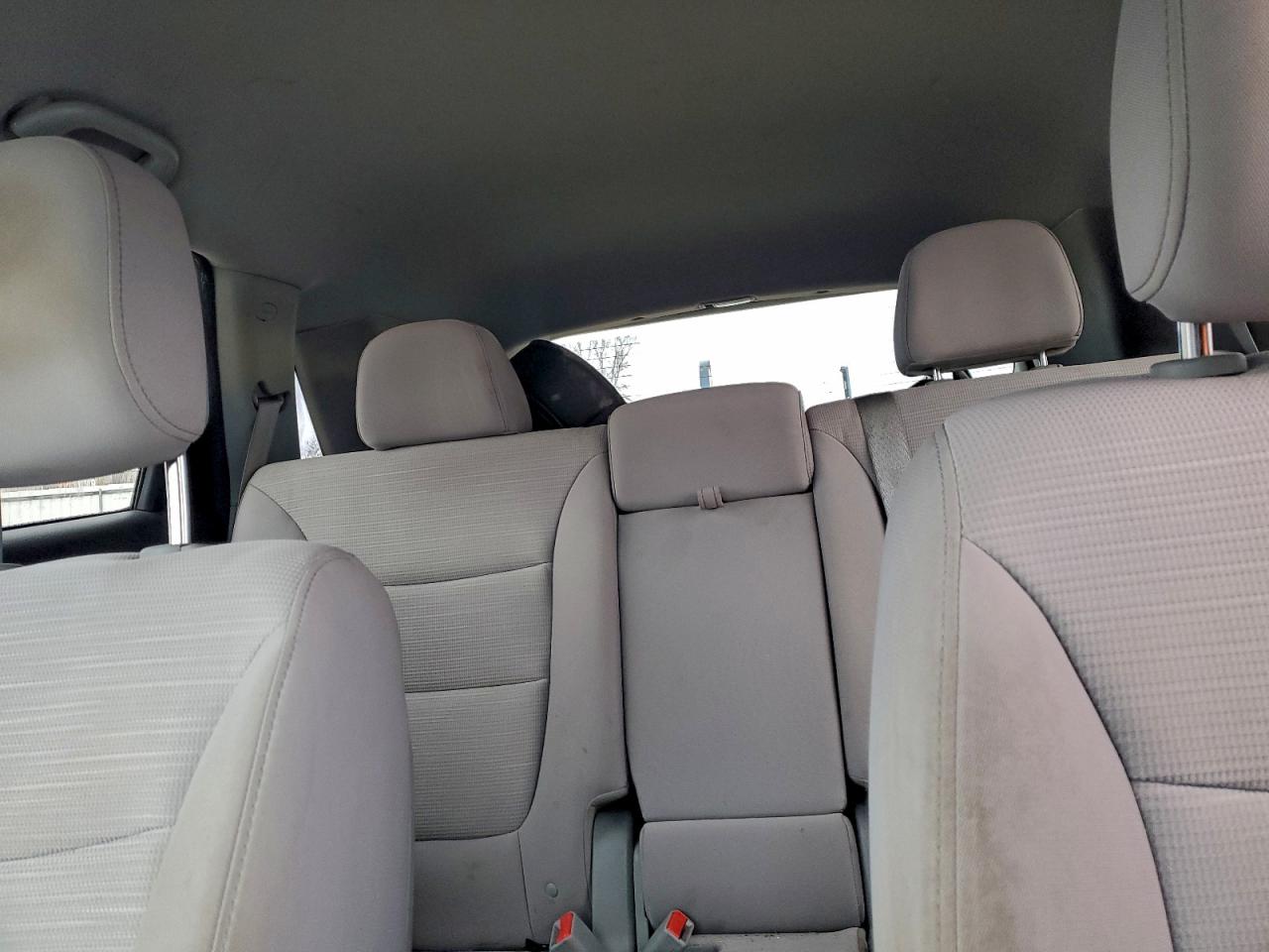 2015 KIA SORENTO LX photo 28