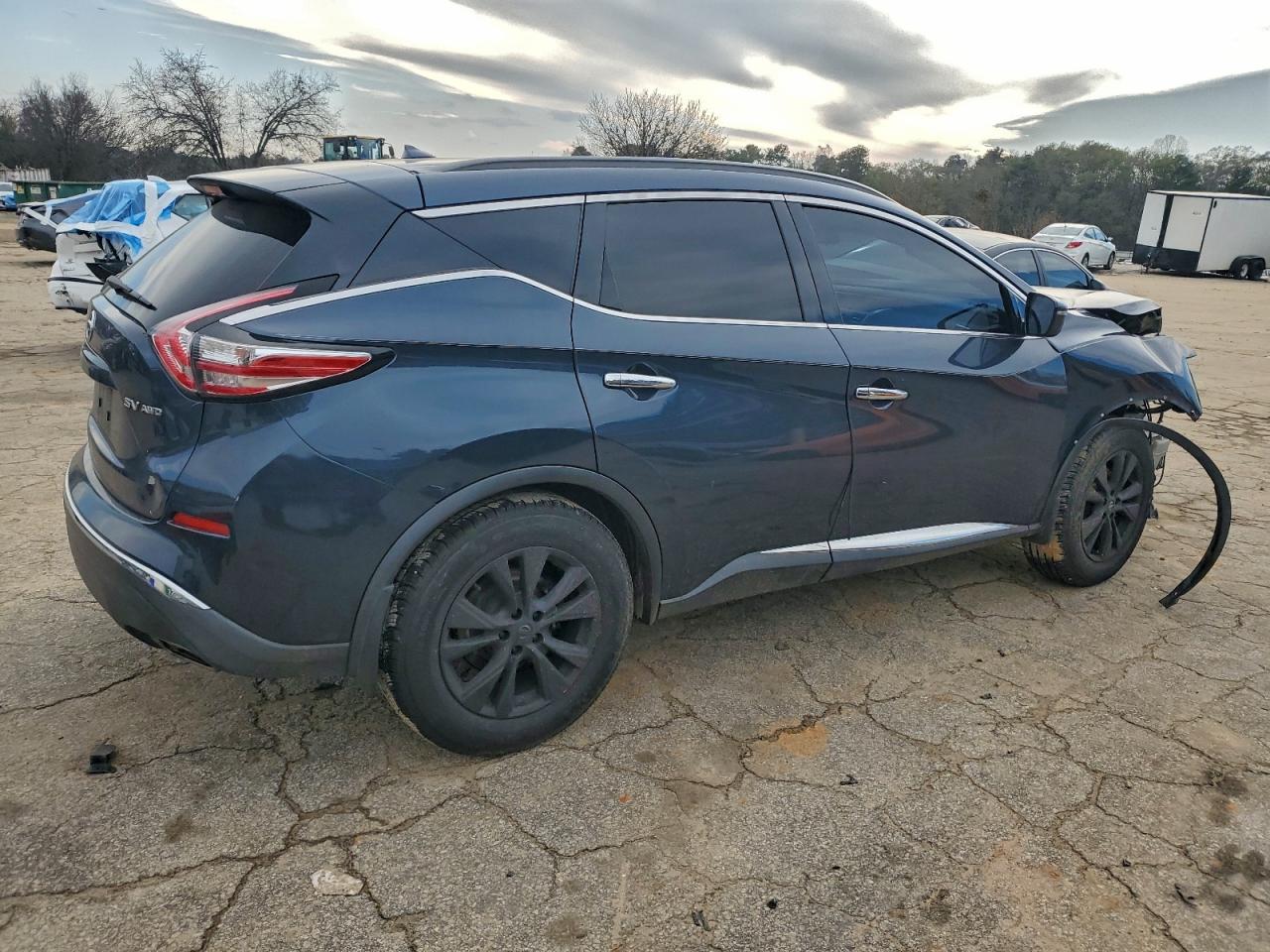 2015 NISSAN MURANO S photo 5