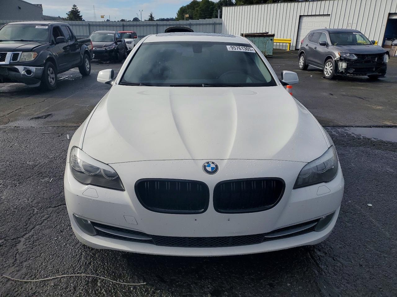 2013 BMW 528 I photo 5