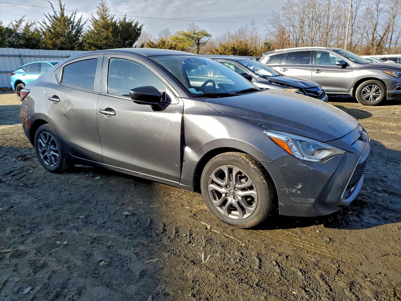 2019 TOYOTA YARIS L photo 7