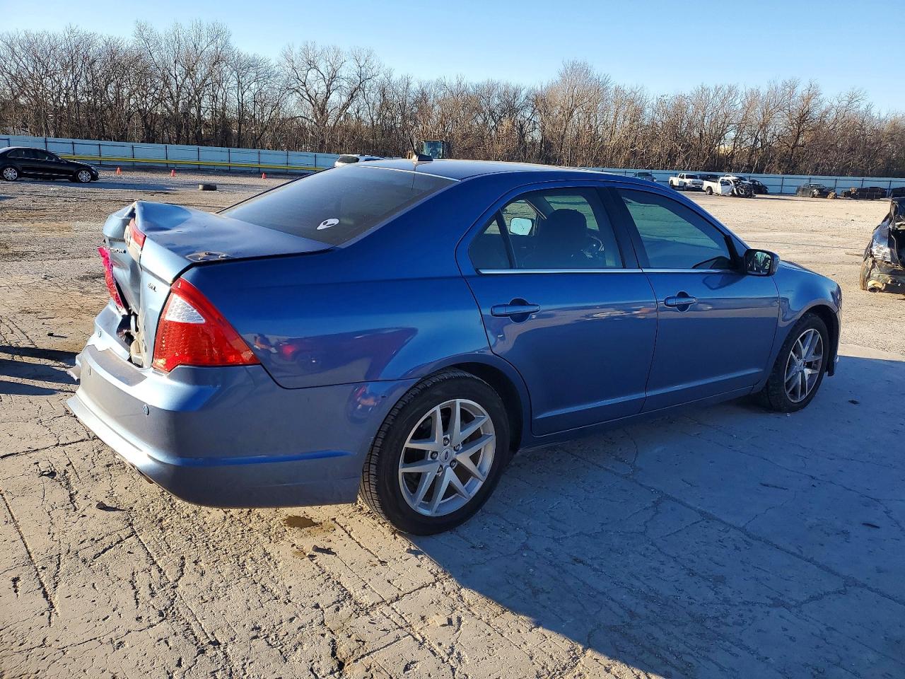 2010 FORD FUSION SEL photo 3