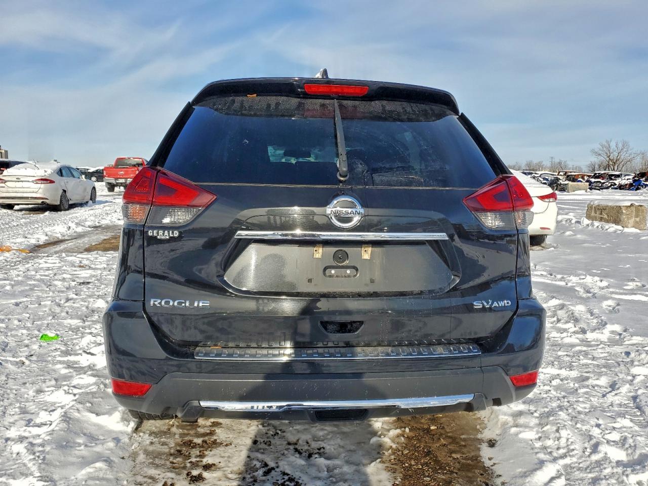 2018 NISSAN ROGUE S photo 6