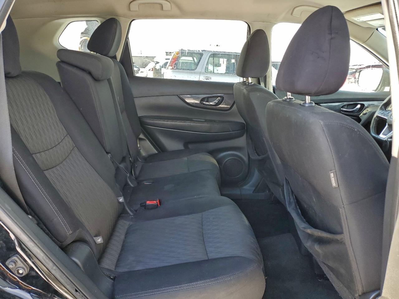 2018 NISSAN ROGUE S photo 10