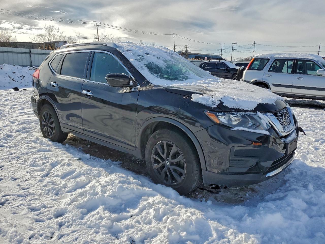 2018 NISSAN ROGUE S photo 4