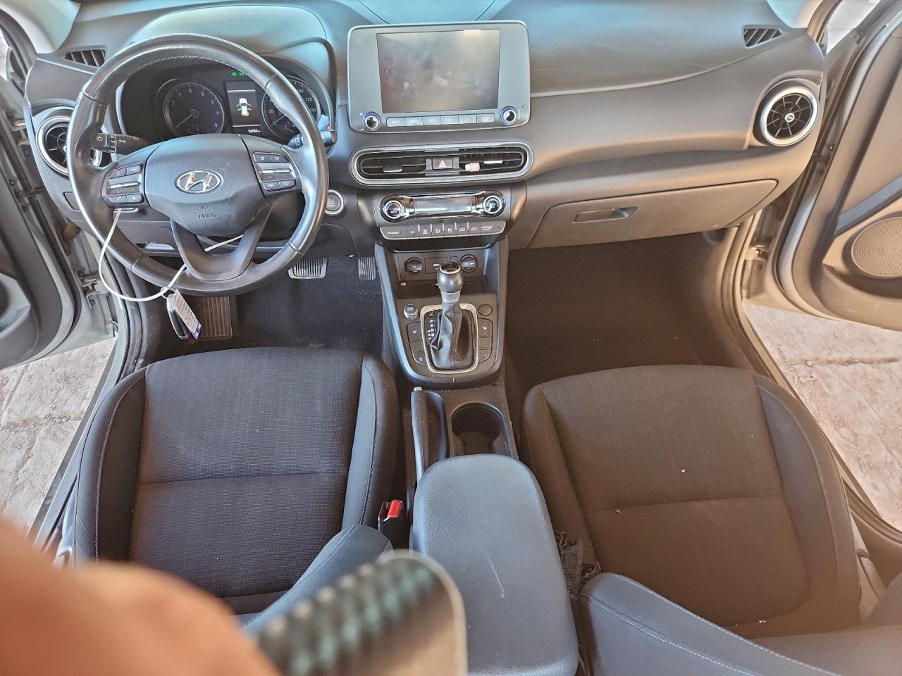 2022 HYUNDAI KONA SEL photo 15