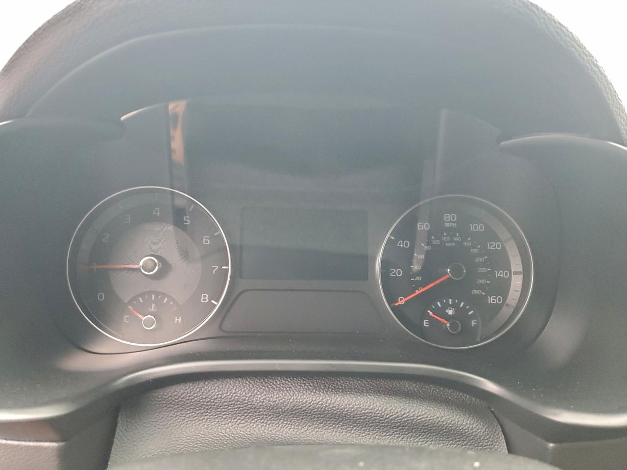 2024 KIA FORTE GT LINE photo 9