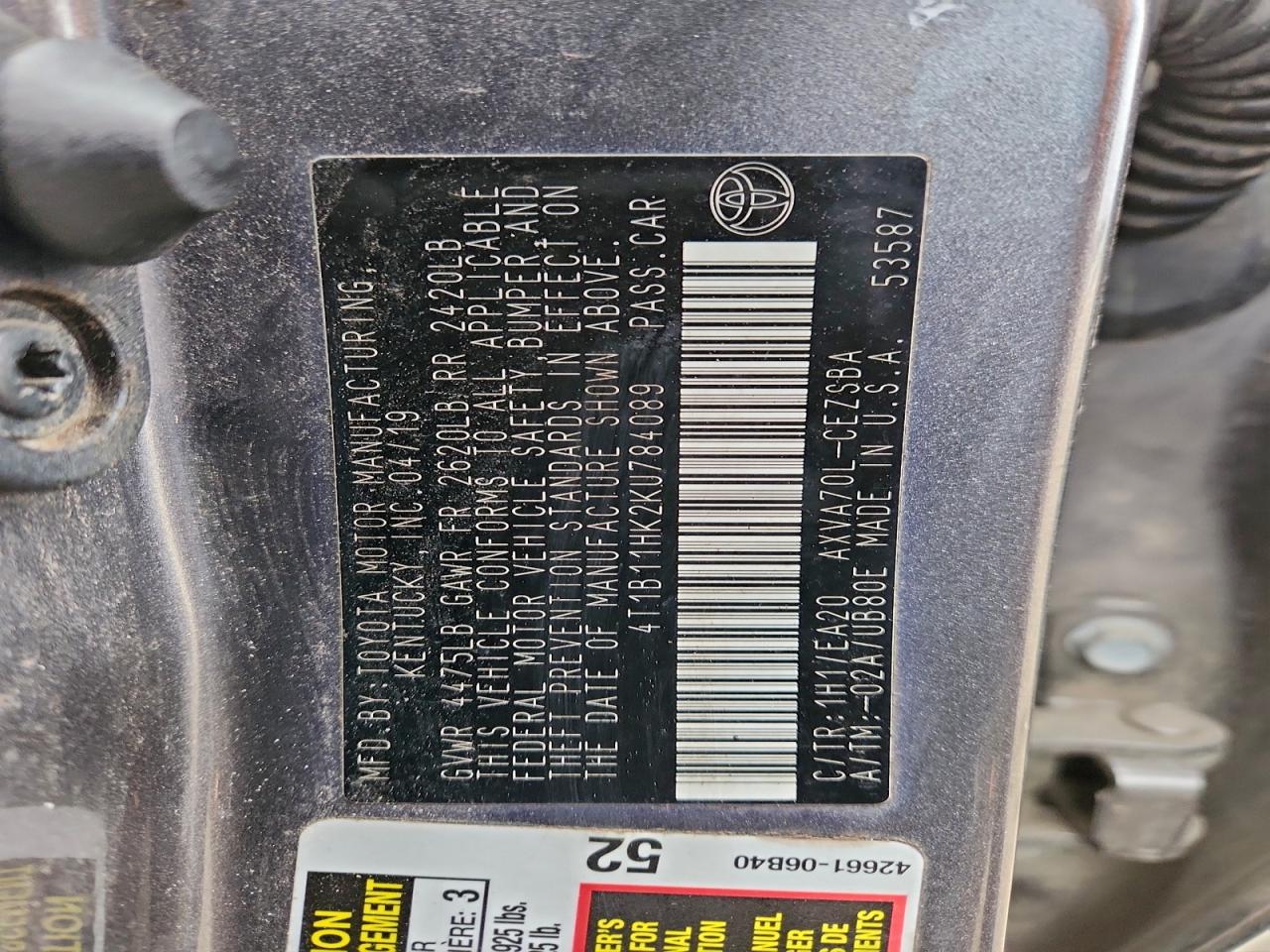 2019 TOYOTA CAMRY L photo 12