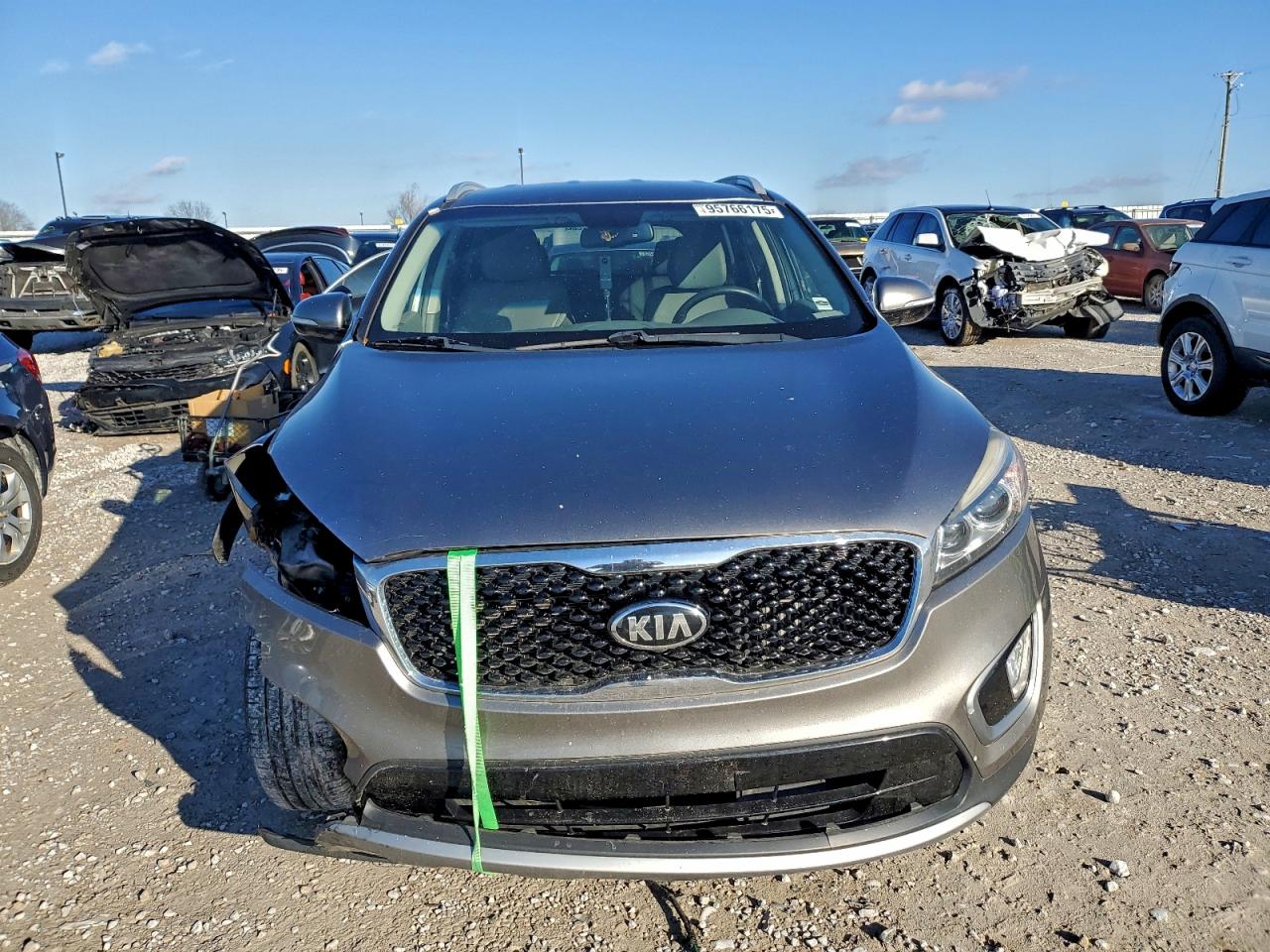 2016 KIA SORENTO EX photo 5