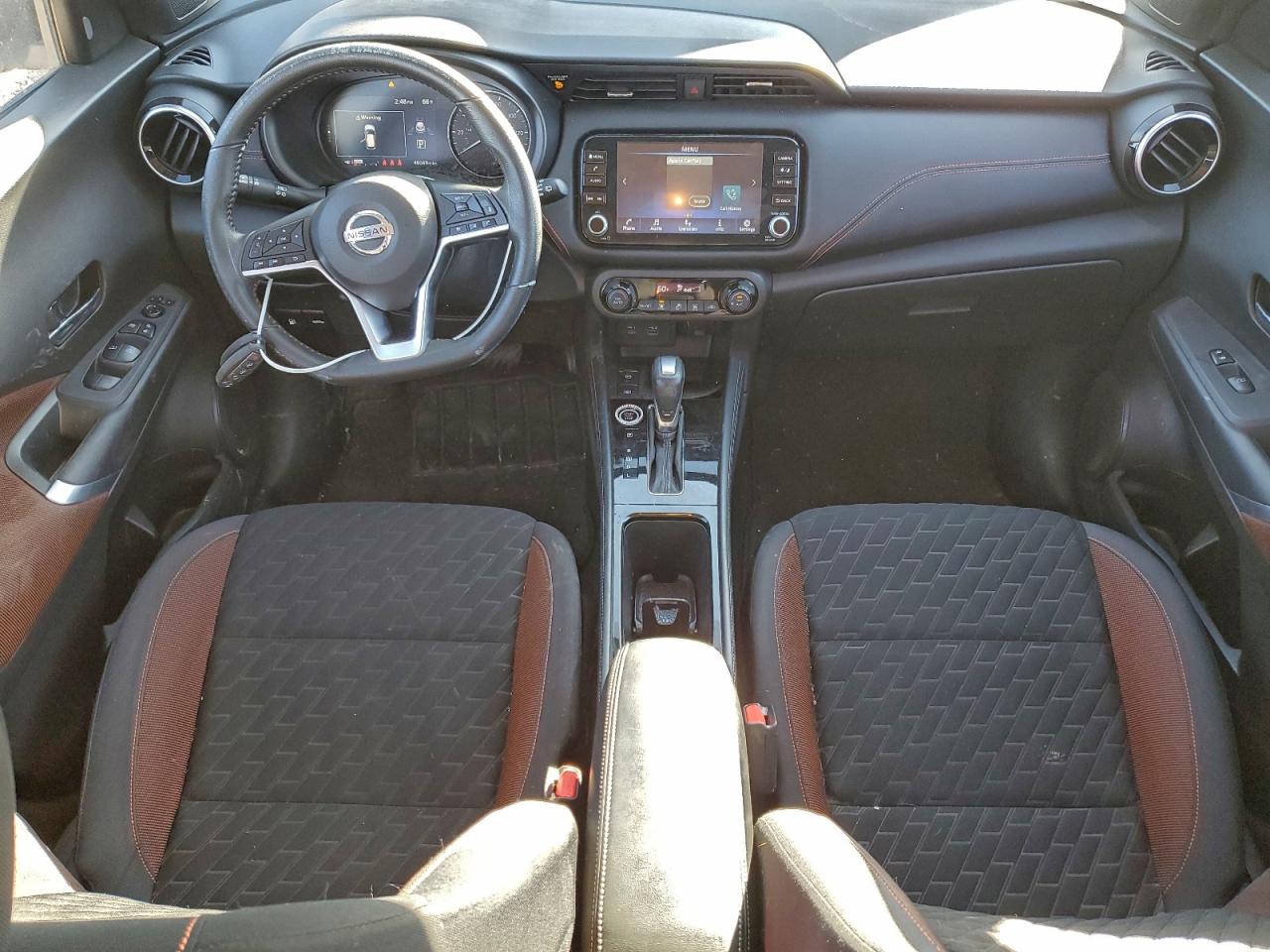 2021 NISSAN KICKS SR photo 8