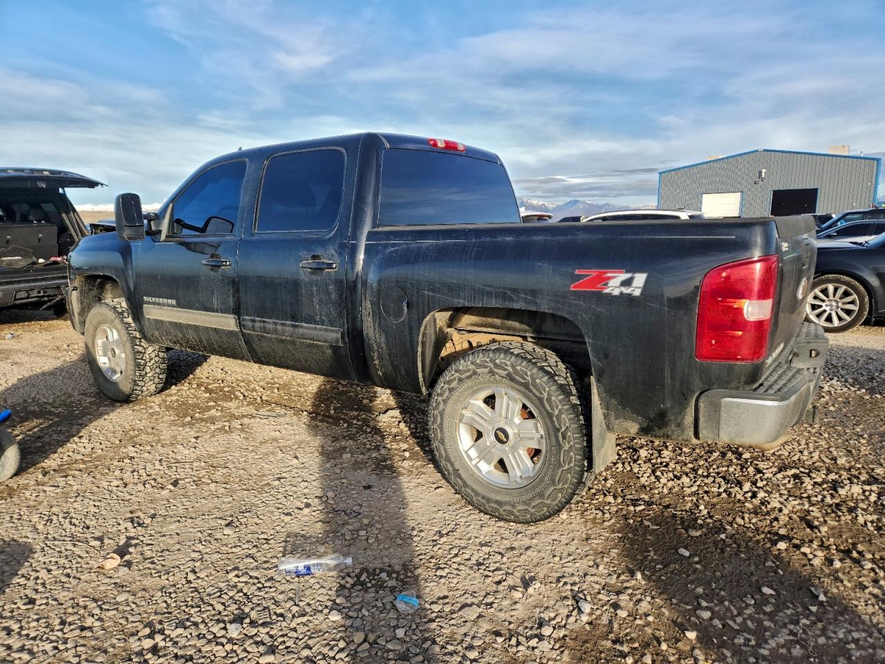 2010 CHEVROLET SILVERADO K1500 LTZ photo 2