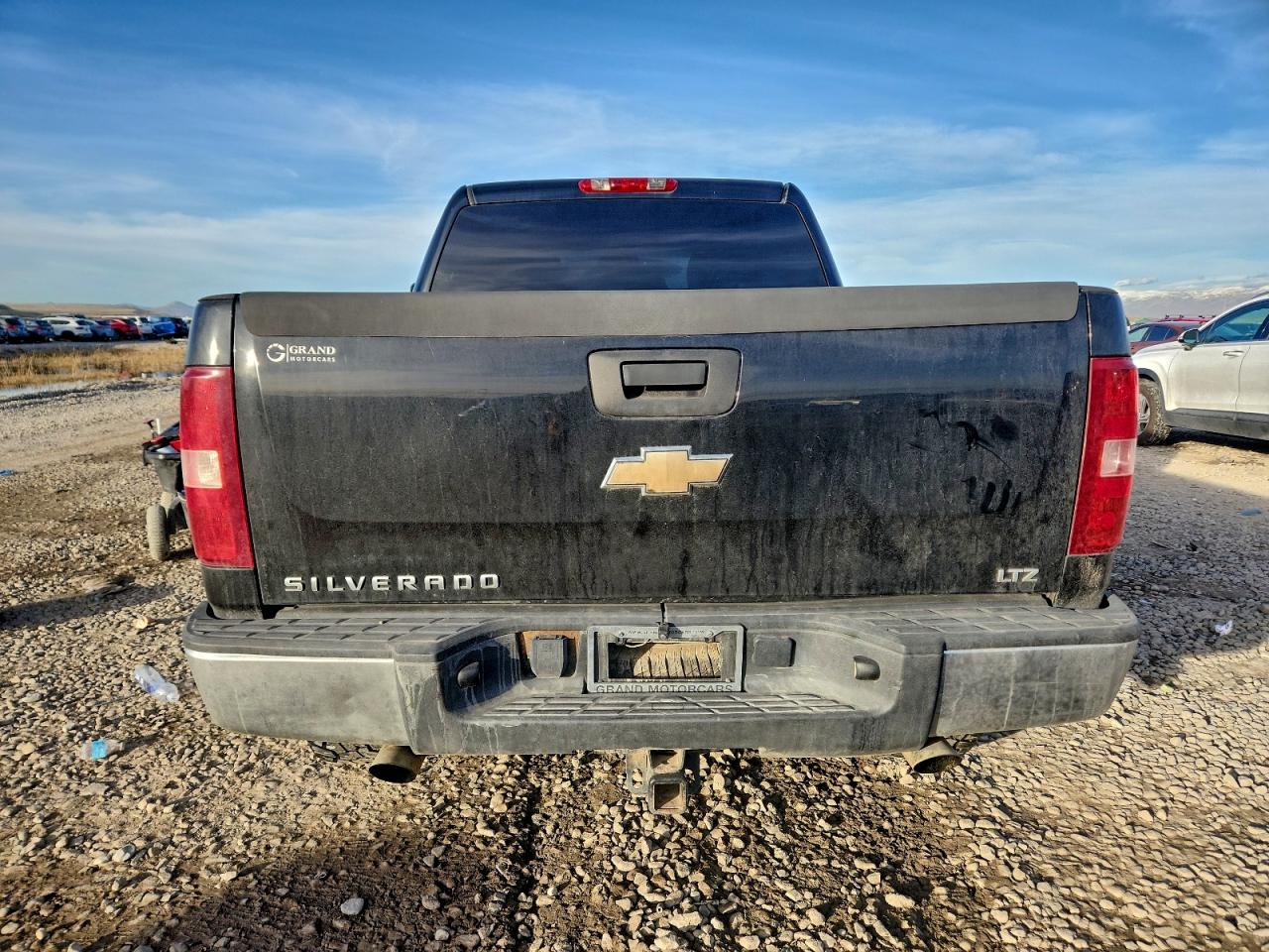 2010 CHEVROLET SILVERADO K1500 LTZ photo 6