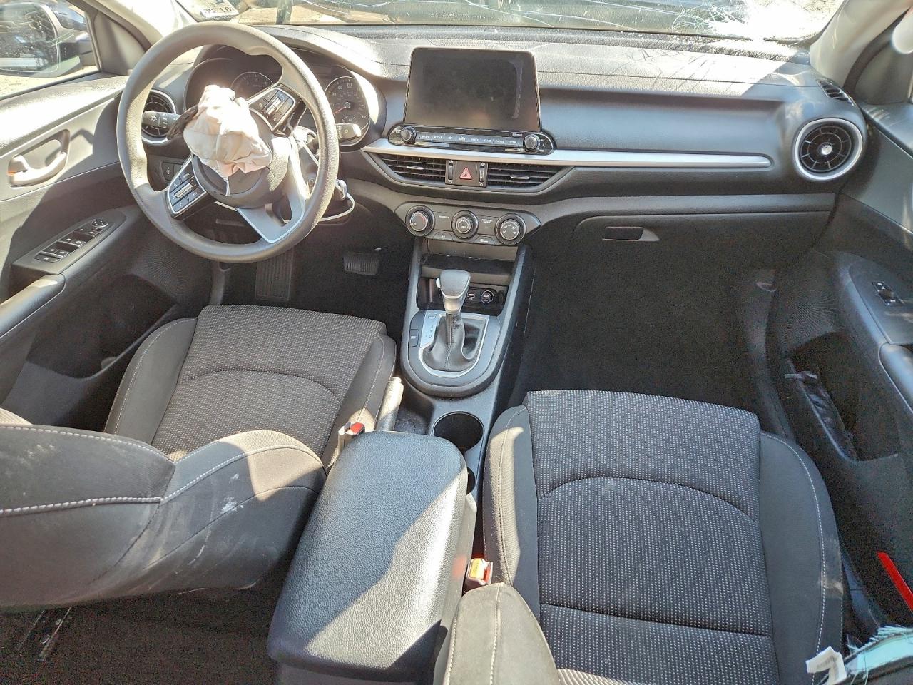 2020 KIA FORTE LXS photo 15