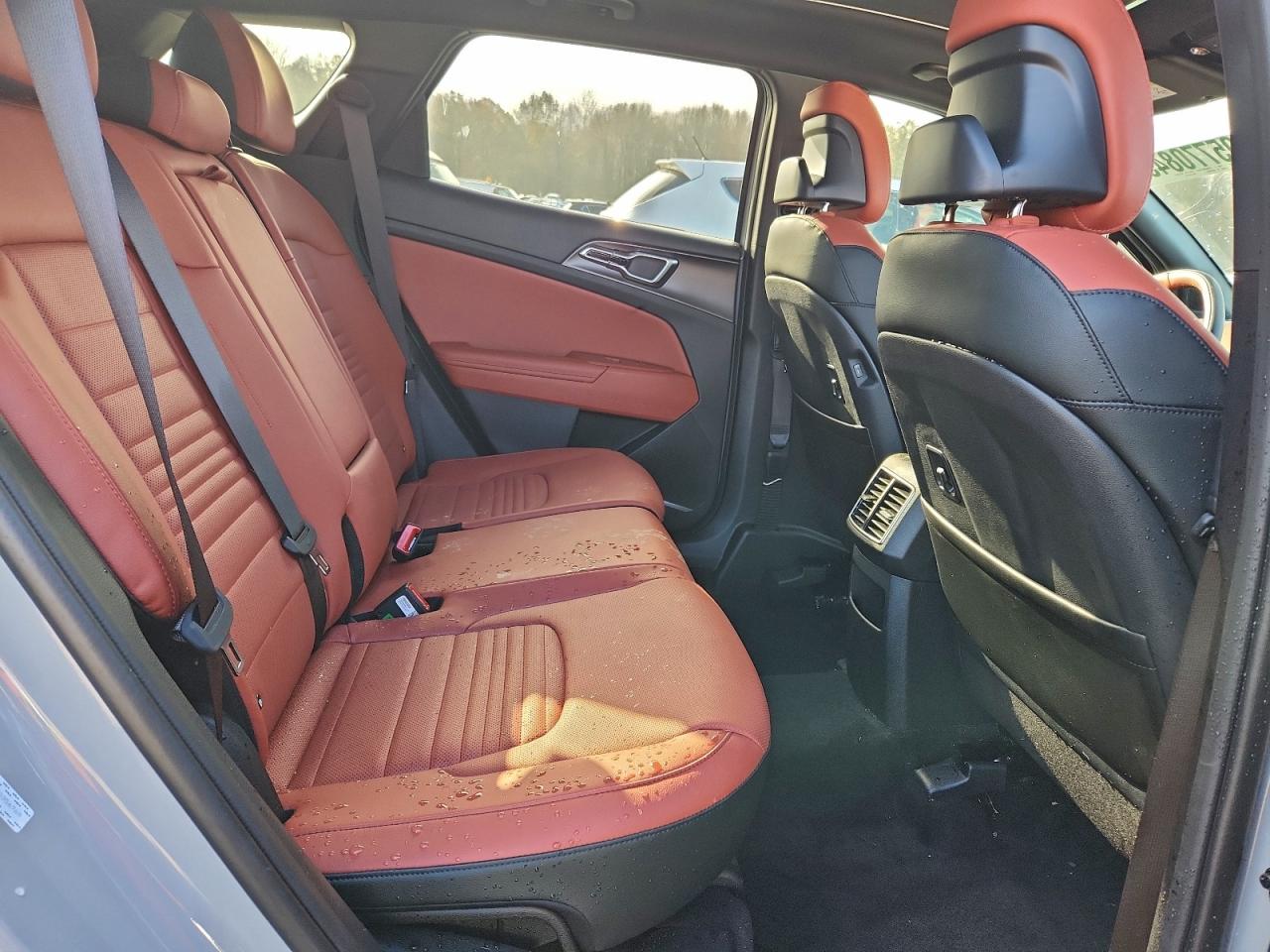 2026 KIA SPORTAGE SX PRESTIGE photo 31