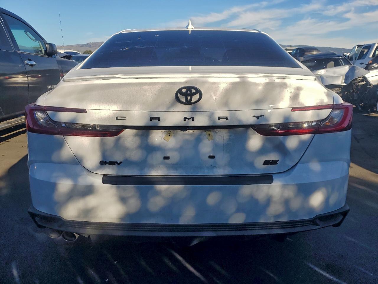 2025 TOYOTA CAMRY photo 6