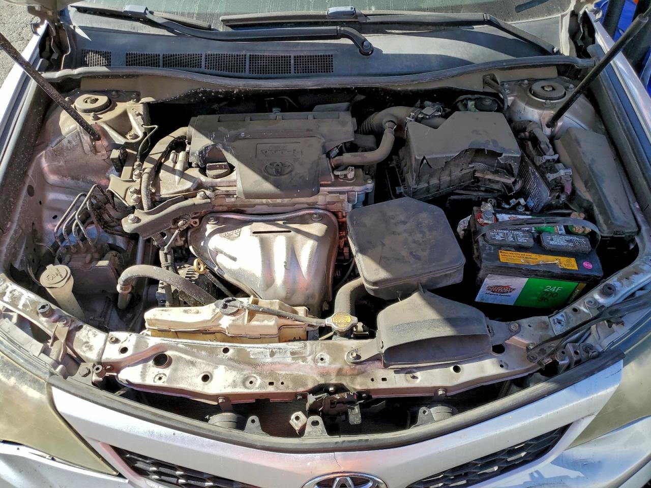 2014 TOYOTA CAMRY L photo 31