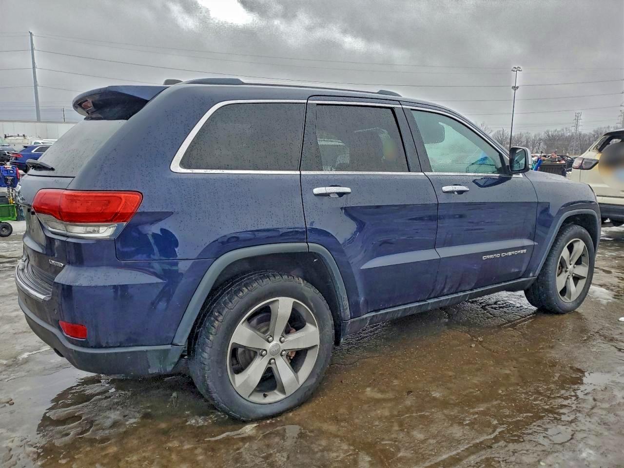 2015 JEEP GRAND CHEROKEE LIMITED photo 3