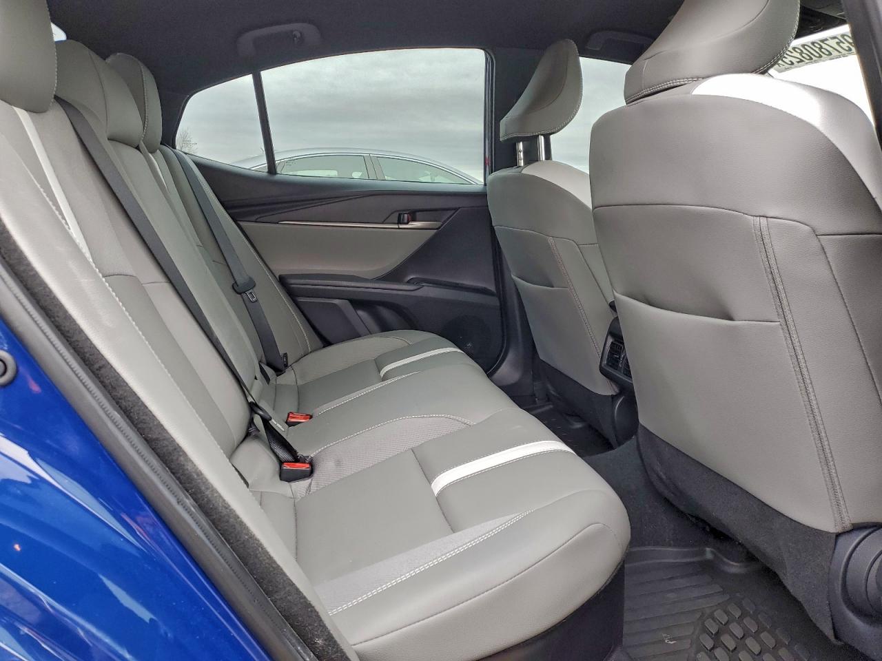 2025 TOYOTA CAMRY XSE photo 10
