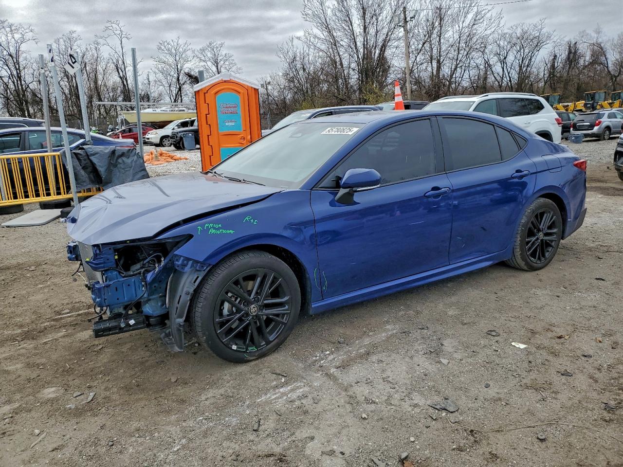 2025 TOYOTA CAMRY