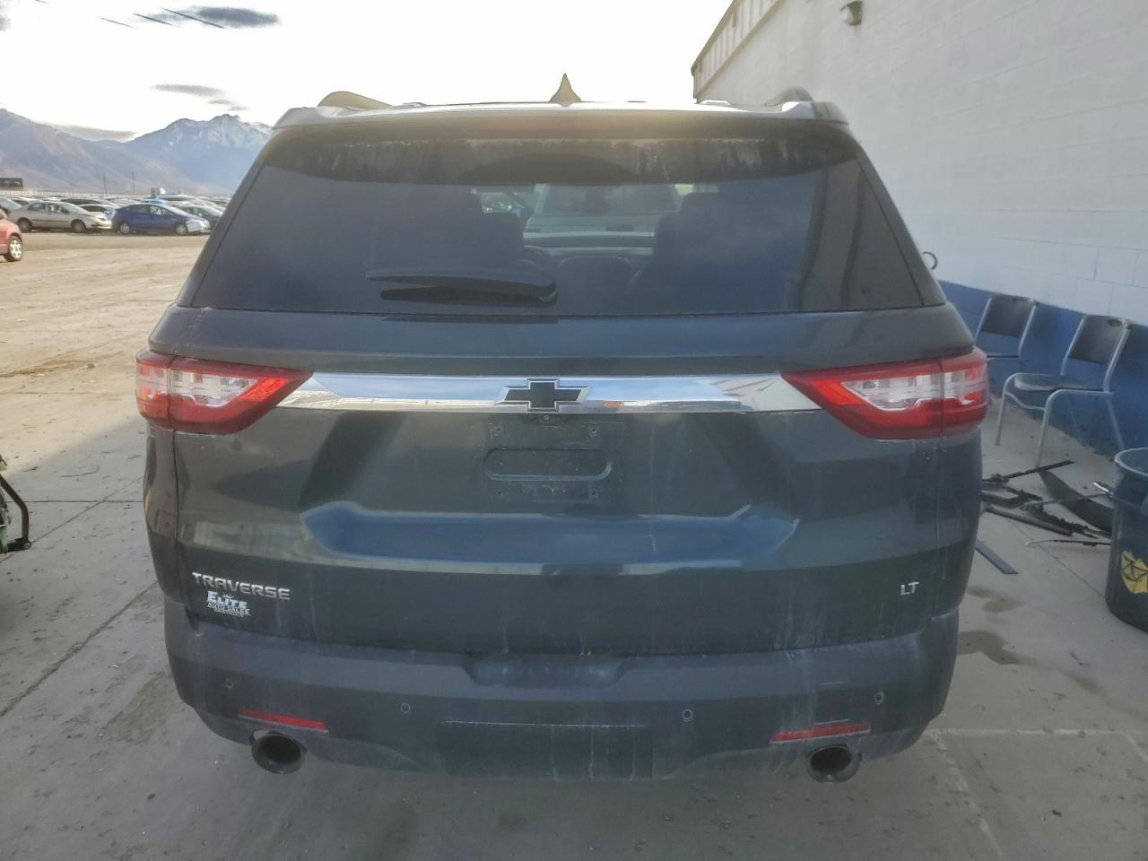 2019 CHEVROLET TRAVERSE LT photo 11