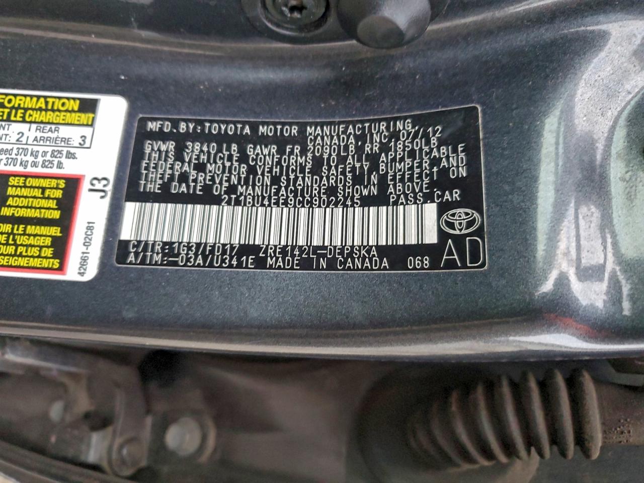2012 TOYOTA COROLLA photo 12