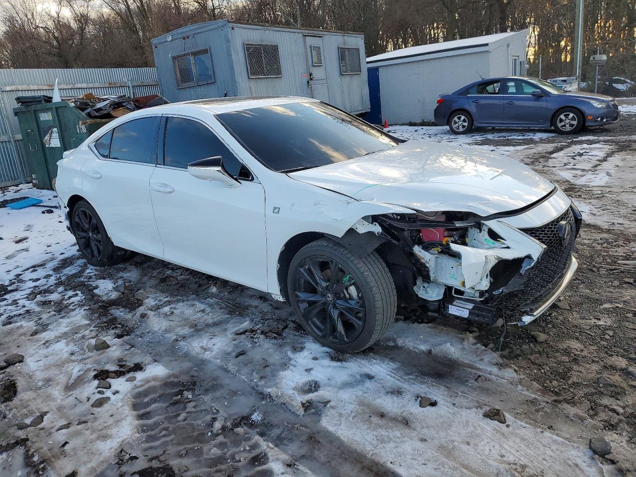2024 LEXUS ES 300H F SPORT HANDLING photo 4