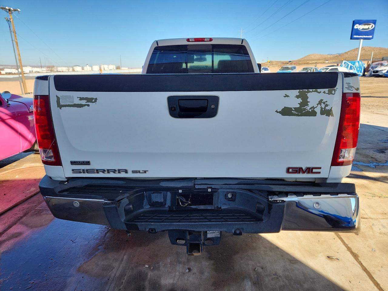 2012 GMC SIERRA K2500 SLT photo 6