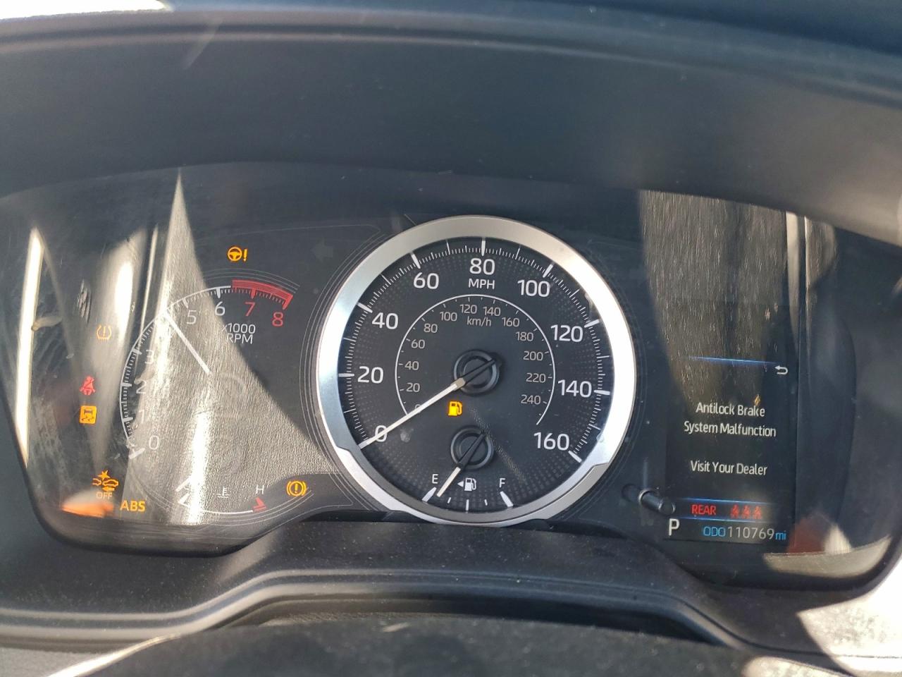 2021 TOYOTA COROLLA LE photo 9
