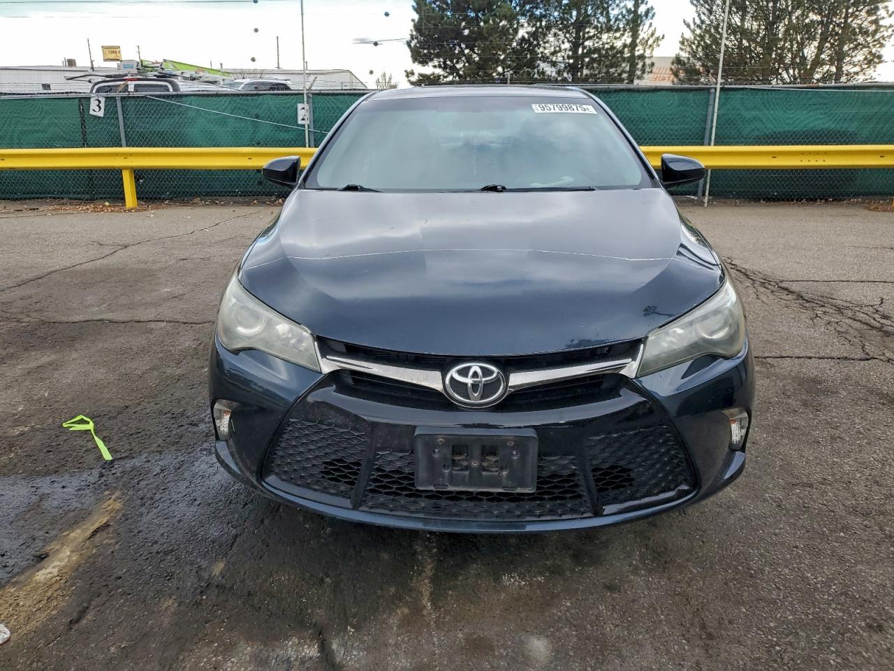 2017 TOYOTA CAMRY LE photo 5