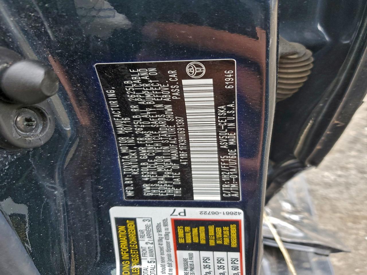 2017 TOYOTA CAMRY LE photo 12