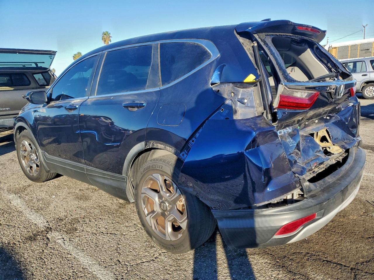 2018 HONDA CR-V EX photo 2