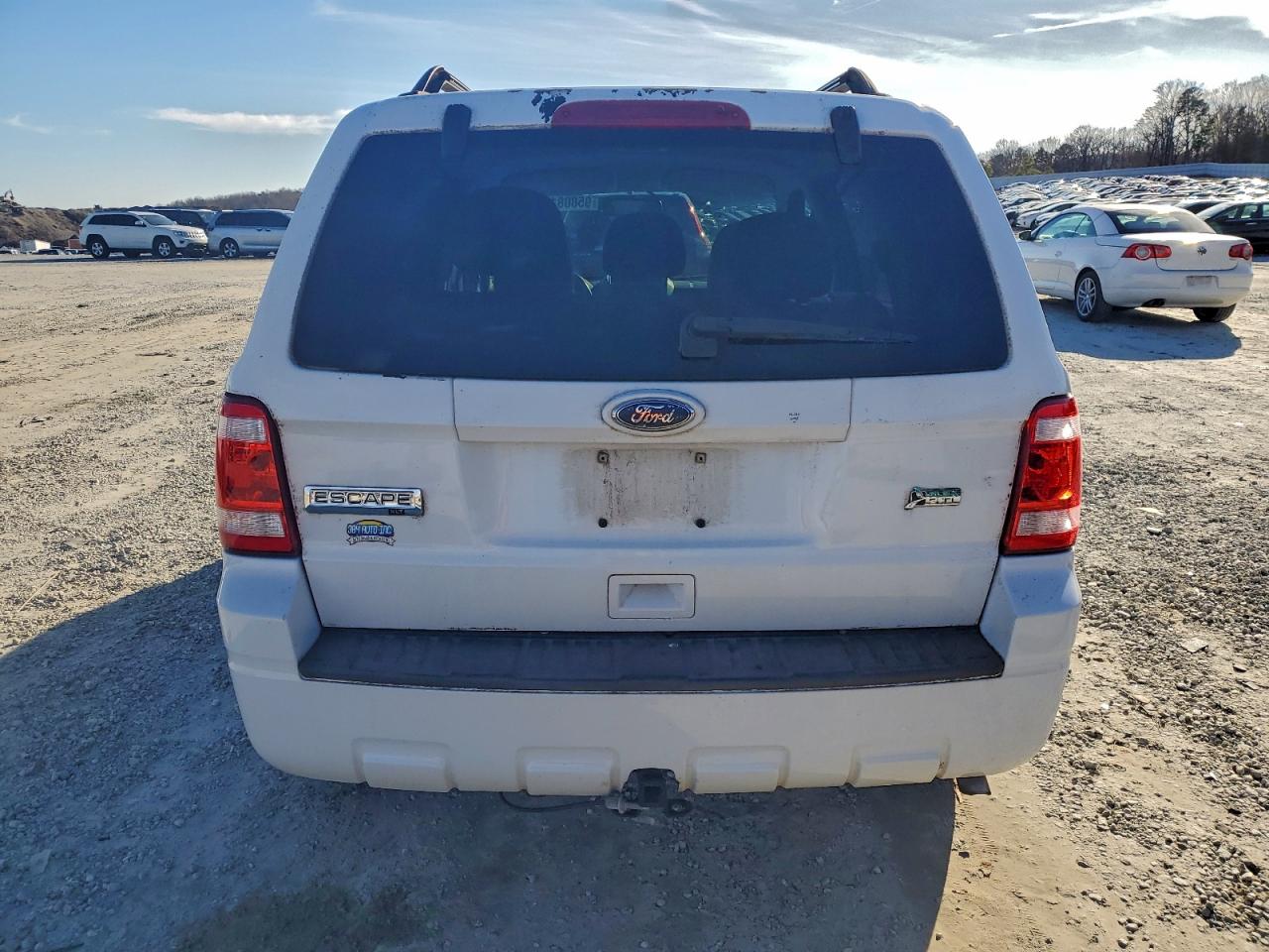 2010 FORD ESCAPE XLT photo 16
