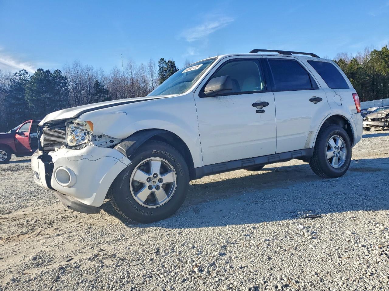 2010 FORD ESCAPE
