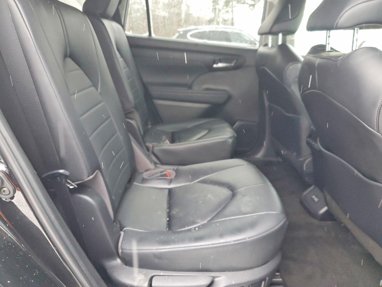 2023 TOYOTA HIGHLANDER L photo 31