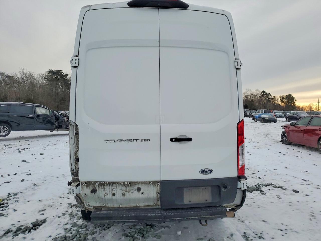 2020 FORD TRANSIT 250 DELIVERY VAN photo 11