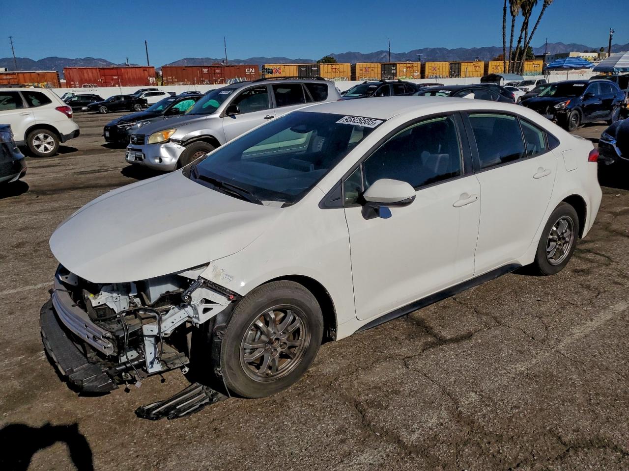 2025 TOYOTA COROLLA