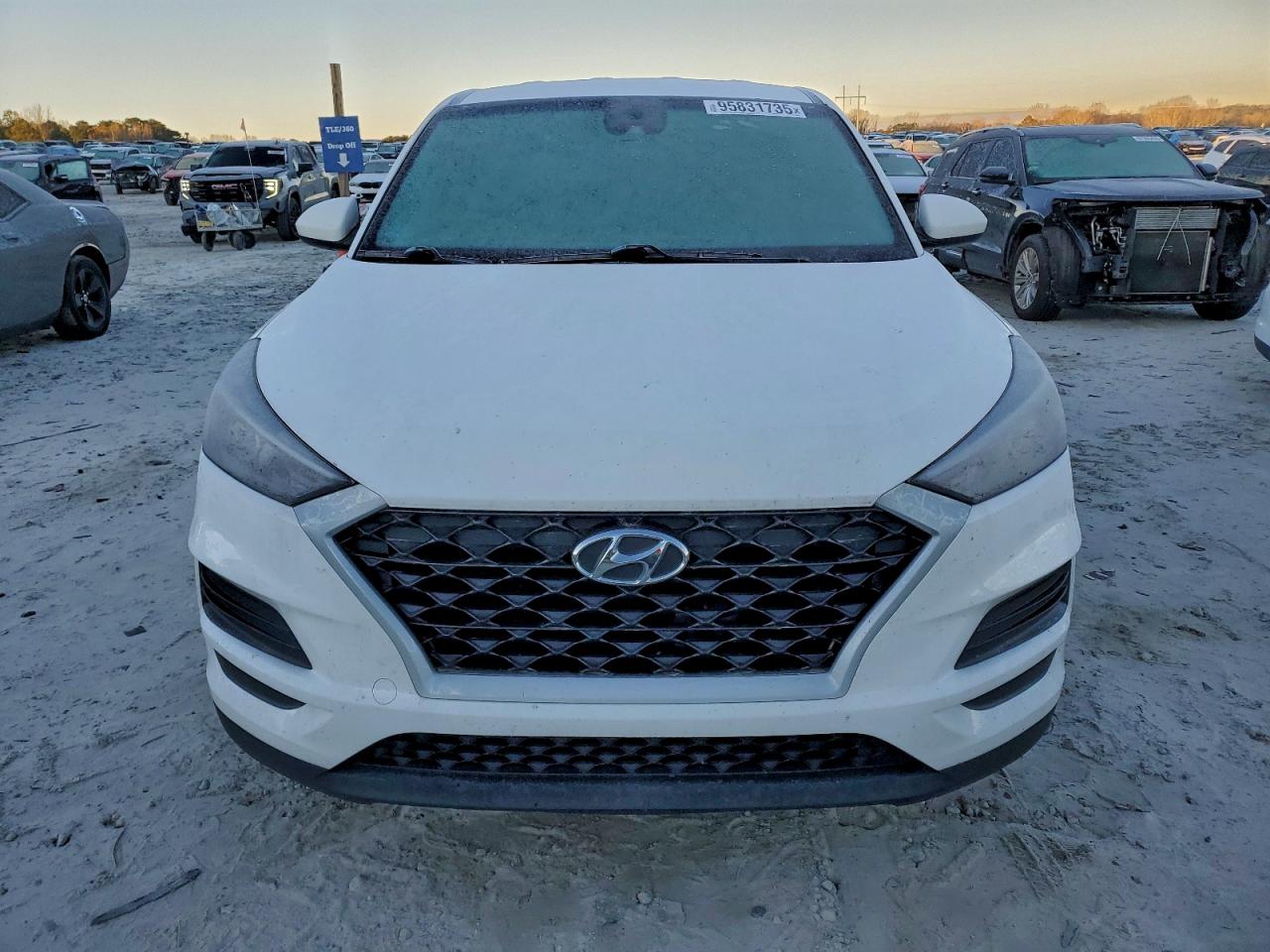 2021 HYUNDAI TUCSON SE photo 5