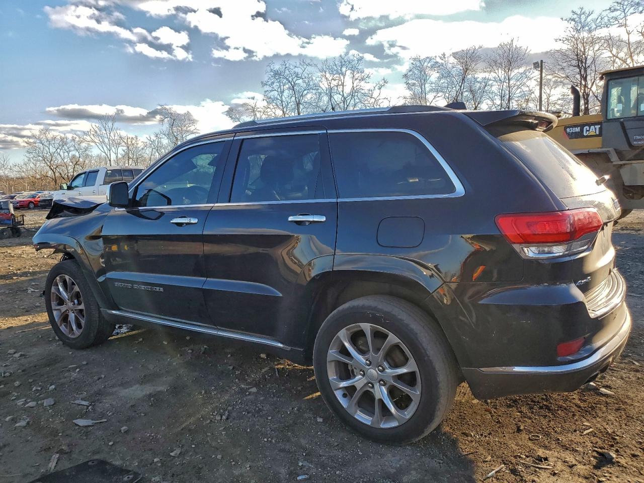 2020 JEEP GRAND CHEROKEE SUMMIT photo 3