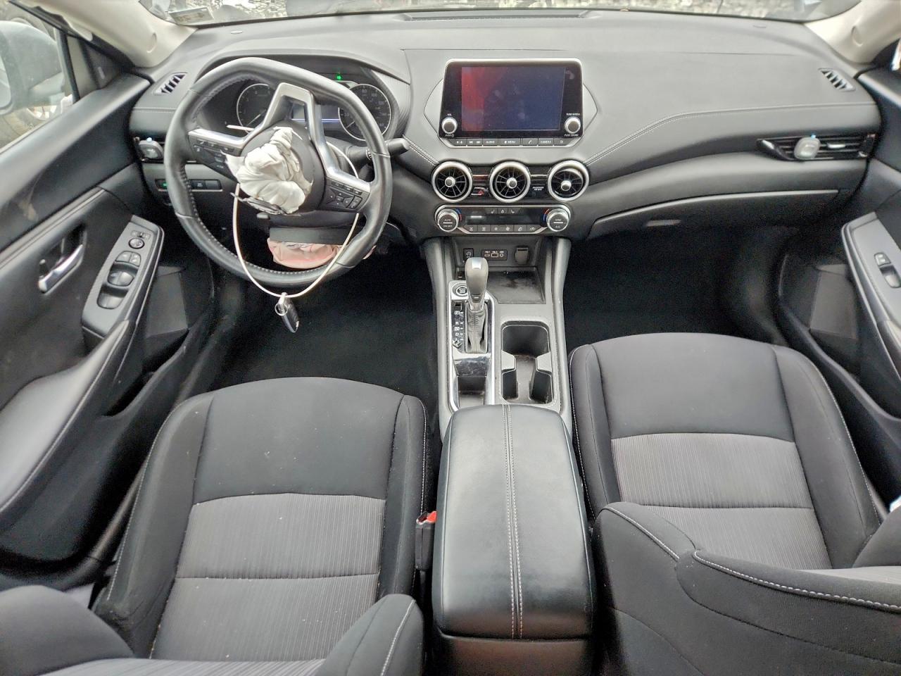 2024 NISSAN SENTRA SV photo 8