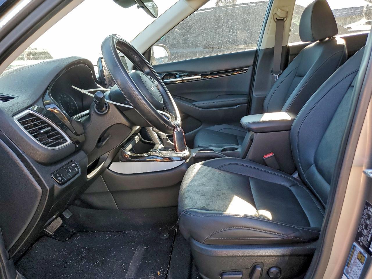 2023 KIA SELTOS EX photo 7