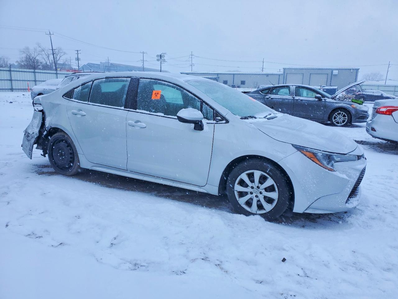 2021 TOYOTA COROLLA LE photo 4