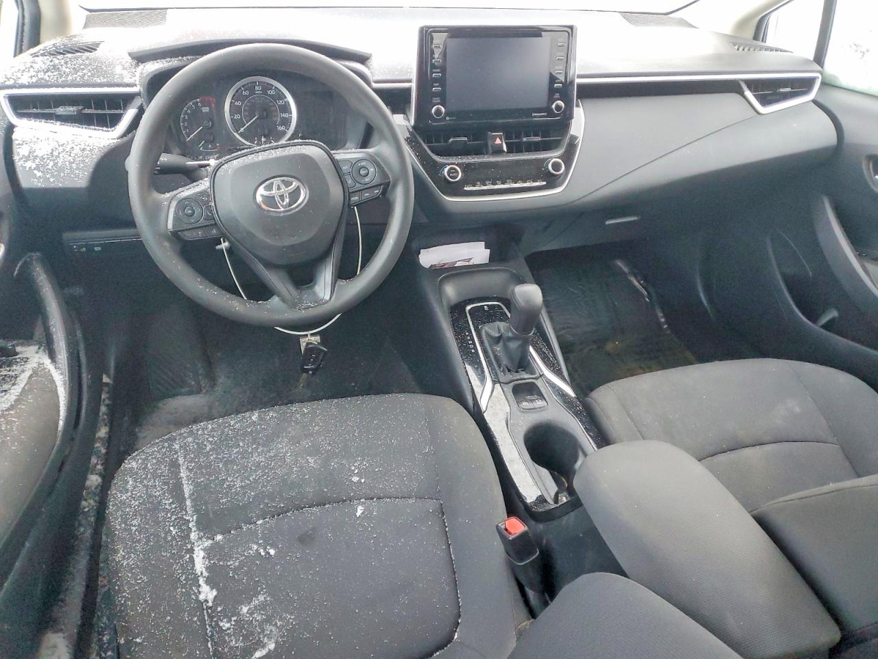 2021 TOYOTA COROLLA LE photo 8